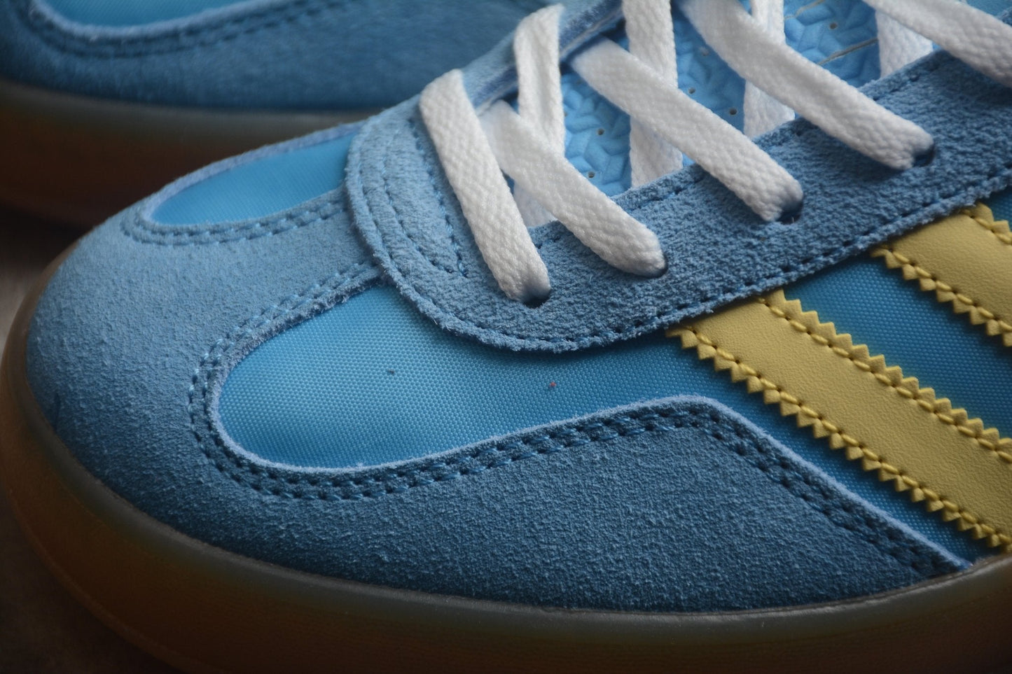 Fabrika Supply Gazelle Sky Blue / Yellow | sapatilhas Sole Rua
